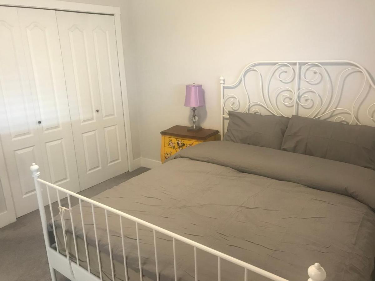 Large Suite With Separate Bathroom Richmond Exteriör bild